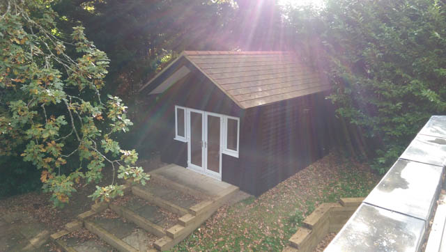 A photograph of an Applewood Joinery Ltd garden room.