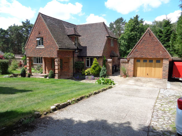 A photograph of an Applewood Joinery Ltd garage door.
