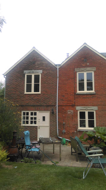 A photograph of an Applewood Joinery Ltd stable door.