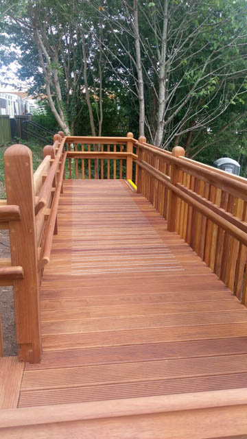 A photograph of an Applewood Joinery Ltd casement window.