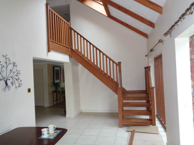 A photograph of an Applewood Joinery Ltd staircase renovation.