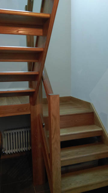 A photograph of a Applewood Joinery Ltd staircase
