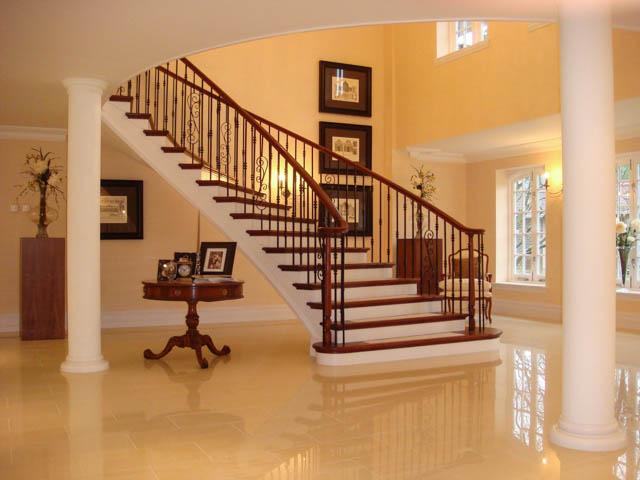 A photograph of an Applewood Joinery Ltd Spindle and mitred staircase.