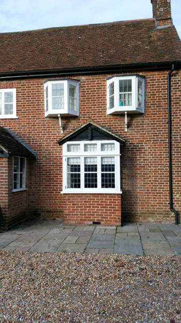 A photograph of an Applewood Joinery Ltd bay window.