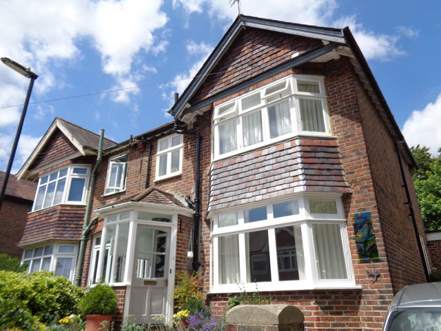 A photograph of an Applewood Joinery Ltd bay window.